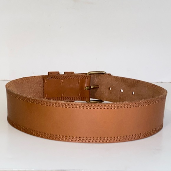 Liz Claiborne 2" Wide Tan Genuine Leather Triple Stitched Edge Belt - Picture 2 of 11
